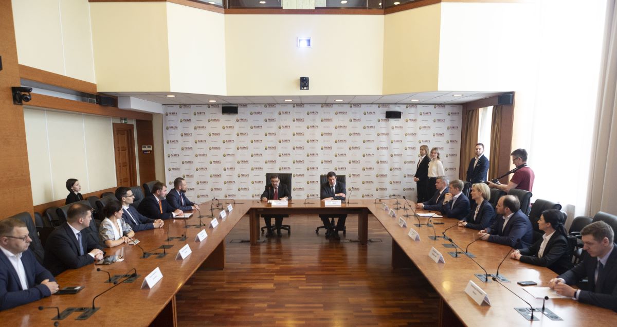 Президентская академия и «Ростелеком» договорились о цифровом партнерстве  фото