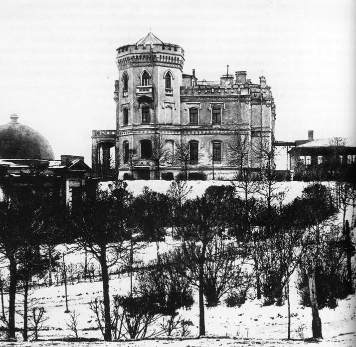 Краснопресненская — Улица 1905 года: южное подножие Трёхгорного холма  фото