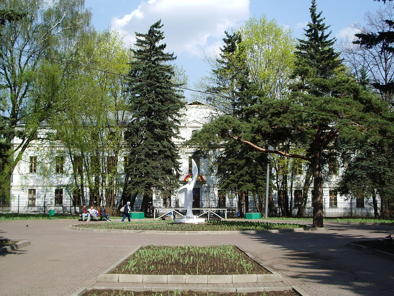 В Москве благоустроят восемь крупных городских парков, фото