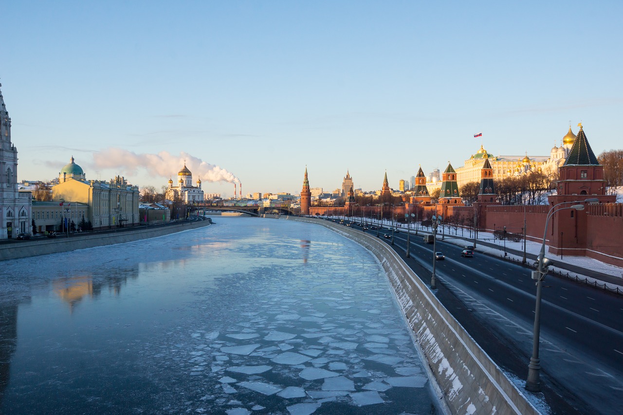 Температура воздуха в Москве остается выше нормы на шесть градусов, фото