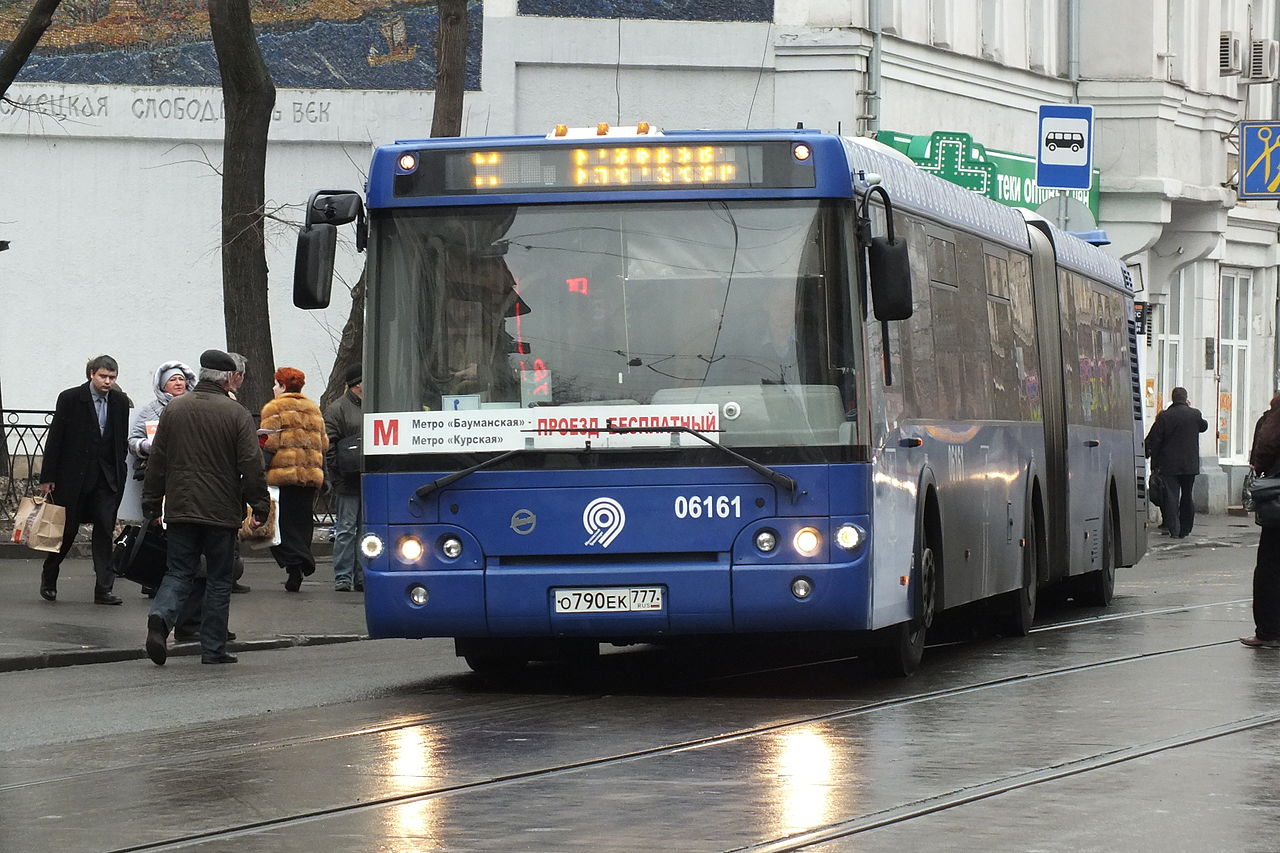 В Москве вдвое увеличат число камер фиксации ПДД в автобусах‍, фото