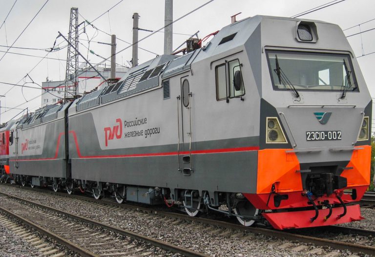 РЖД отменяет некоторые поезда внутри России из-за COVID-19, фото