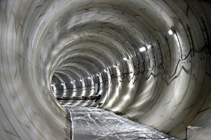 Пройден первый тоннель метро в аэропорт Внуково, фото