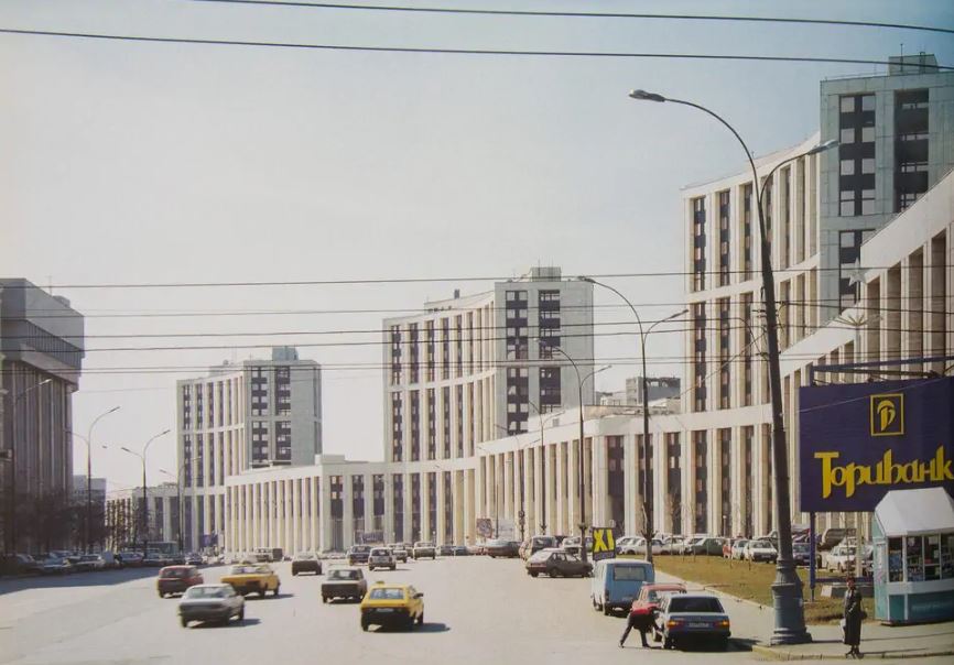 Комсомольская — Красные ворота: две с половиной «сталинские высотки»  фото